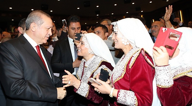Erdoğan: "Bu Millet Kendi Kararını Kendi Verir"