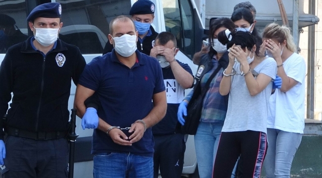 Samsun'da 20 bin 689 uyuşturucu hapla yakalanan 4 kişi tutuklandı
