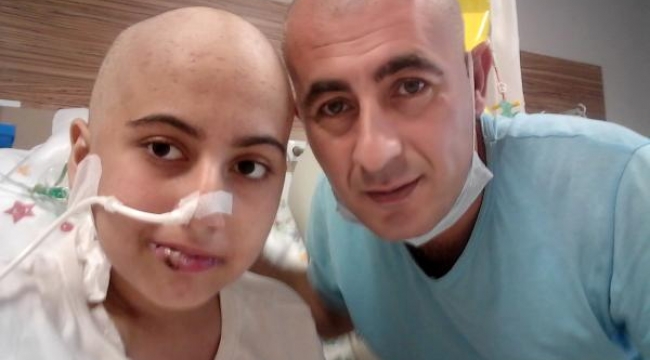 Lösemi hastası kızı için saçını kazıttı